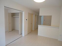 アスカハイツ 2階2LDKのリビング/ダイニング