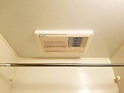 レオパレスＦｌａｔ新栄 273 16階1Kのリビング/ダイニング