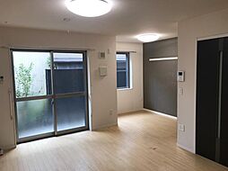 ブリーズパレス 1階ワンルームのリビング/ダイニング