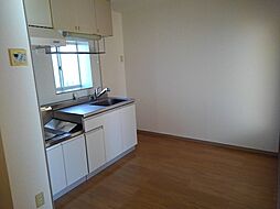 ヴェルサンリジェールＡ 101 1階2DKのリビング/ダイニング