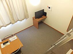 レオパレスリール 206 2階1Kのリビング/ダイニング