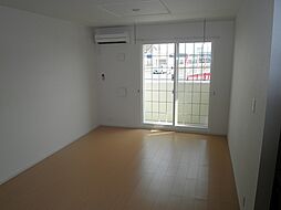 近鉄鈴鹿線 鈴鹿市駅 徒歩16分の賃貸アパート 1階1LDKのリビング/ダイニング