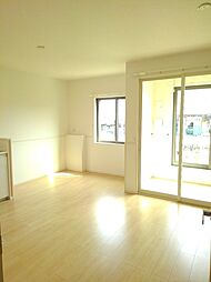 近鉄名古屋線 北楠駅 徒歩5分の賃貸アパート 1階1LDKのリビング/ダイニング