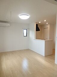 エスポワール 201 2階1LDKのリビング/ダイニング