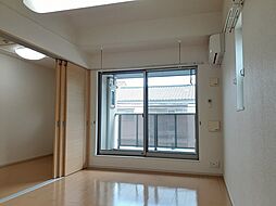 フレイム　ガーデン 205 2階1LDKのリビング/ダイニング