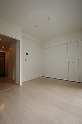 セレリーオ・ニッコー 113 1階1Kのリビング/ダイニング