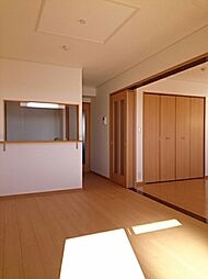 ファースト　ブリッジ上青山 303 3階2LDKのリビング/ダイニング