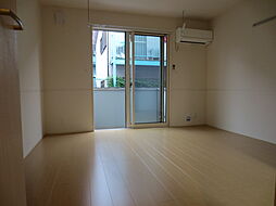 ピアメゾン 203 2階1Kのリビング/ダイニング