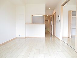 あかやま弐番館 409 4階2LDKのリビング/ダイニング