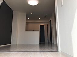 つくばエクスプレス 柏たなか駅 バス4分 北花崎下車 徒歩3分の賃貸アパート 1階1LDKのリビング/ダイニング