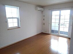 ラディアンス 104 1階1LDKのリビング/ダイニング