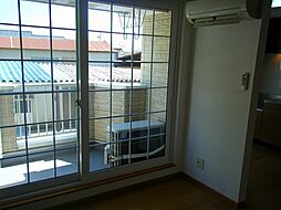 メゾン・ソレイユＡ 202 2階2LDKのリビング/ダイニング