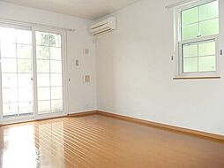 ボンヌ・シャンス・ガーデンＣ 101 1階1LDKのリビング/ダイニング