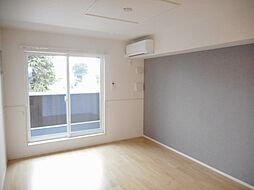 リバティ　15　Ｃ 203 2階2LDKのリビング/ダイニング