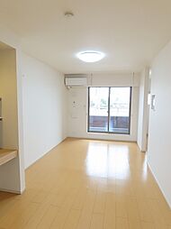 メープルアベニューII 203 2階1LDKのリビング/ダイニング