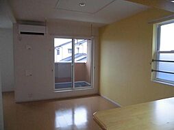 ヴィラ　アルカンシェル　Ｂ 201 2階1LDKのリビング/ダイニング