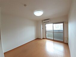 JR東海道・山陽本線 西大路駅 徒歩3分の賃貸マンション 4階ワンルームのリビング/ダイニング