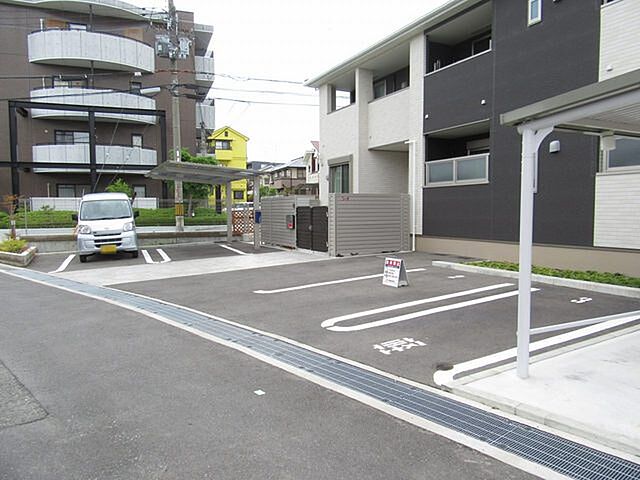 6 / 12