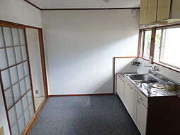 谷ヶ辻ハイツ 202 2階2DKのリビング/ダイニング