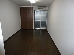 ペンギンハウス 202 2階ワンルームのリビング/ダイニング