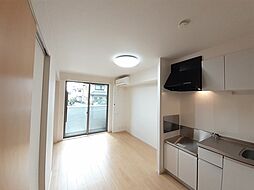 アマルフィ伏見桃山 105 1階1LDKのリビング/ダイニング