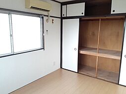 グランドール88 3階1Kのリビング/ダイニング