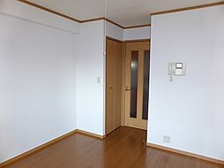 セモア中山 4階1Kのリビング/ダイニング