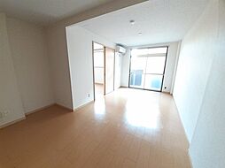 ピースフルさわＢ 104 1階1LDKのリビング/ダイニング