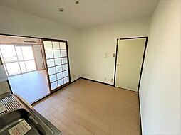 京阪本線 淀駅 バス5分 富ノ森下車 徒歩2分の賃貸マンション 3階3DKのリビング/ダイニング