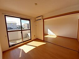 伊勢鉄道 玉垣駅 徒歩16分の賃貸マンション 1階2LDKのリビング/ダイニング