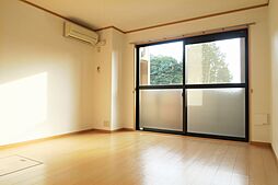 アンフィニ 1階1LDKのリビング/ダイニング