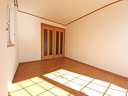 白蔵IIＢ 1階2DKのリビング/ダイニング