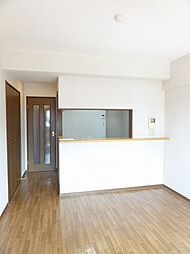 シャンヒルズ・アヴニール 205 2階2LDKのリビング/ダイニング