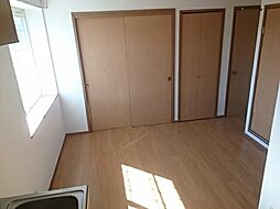 近鉄名古屋線 阿倉川駅 徒歩29分の賃貸アパート 2階2DKのリビング/ダイニング