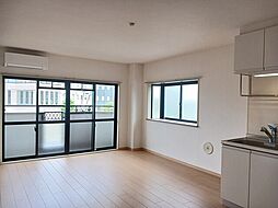 サウスヒルズマンション 2階2LDKのリビング/ダイニング