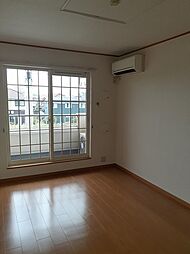 近鉄名古屋線 霞ヶ浦駅 徒歩8分の賃貸アパート 2階2LDKのリビング/ダイニング