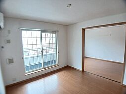 アルコバレーノ 201 2階2LDKのリビング/ダイニング