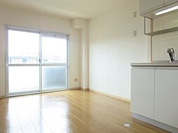 プレジデントふれあい 3階2DKのリビング/ダイニング