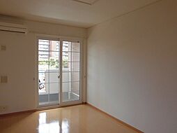 リバー・アイランド 1階1LDKのリビング/ダイニング