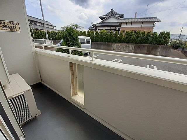 バルコニー
