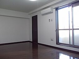 東京メトロ丸ノ内線 中野坂上駅 徒歩2分の賃貸マンション 2階ワンルームのリビング/ダイニング