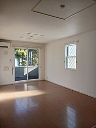 アルエット 1階1LDKのリビング/ダイニング