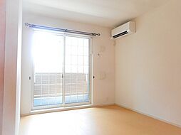 ジュエル　ガーデンII 1階2LDKのリビング/ダイニング