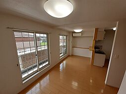 ミル　プランタン 2階1LDKのリビング/ダイニング