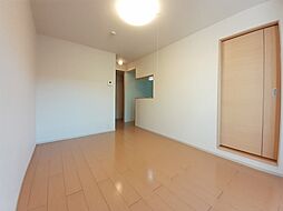 サンヌーヴェル 2階1LDKのリビング/ダイニング