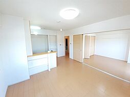 サンリットヒルズＹ・Ｇ 504 5階2LDKのリビング/ダイニング