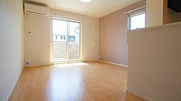 グランレジデンス 1階ワンルームのリビング/ダイニング