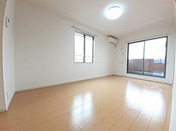 ＳＵＮ・ＭＫＨ　III 3階1LDKのリビング/ダイニング