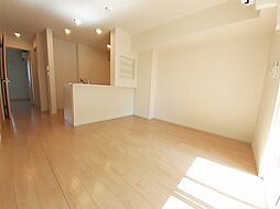 カーサカメリアVIII 1階2LDKのリビング/ダイニング