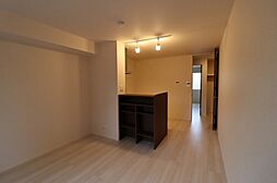 ライフマンションA・B　B 203 2階1LDKのリビング/ダイニング